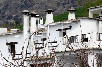 mini-capileira-las-alpujarras-granadinas_4376721.jpg